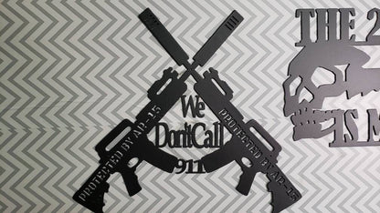 We Don’t Dial 911 AR-15 Metal Wall Art – Second Amendment Gun Rights Sign for Home or Garage